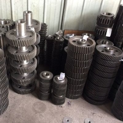 OEM Helical Bevel Gear Maden Makineleri için Demir döküm parçaları